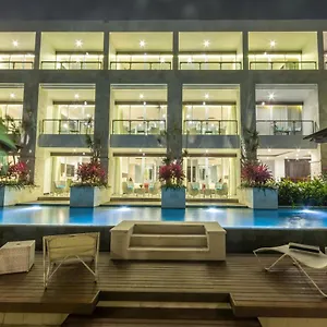 Hotel Adhiloka