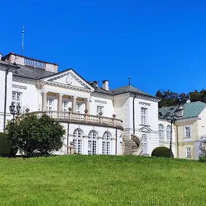 Bed and breakfast Goscinne Palac W Balicach Instytut Zootechniki Pib